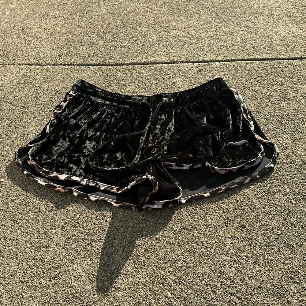 Pink by Victoria’s Secret velour shorts! Size small! Brand new with tags
